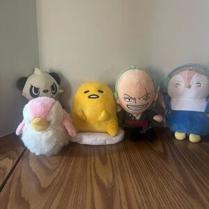 Lot of Japanese inspired plush lot